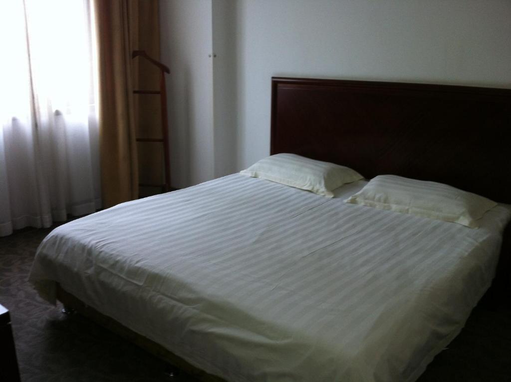 Greentree Inn Shanghai Jiuting Street Express Hotel Zimmer foto
